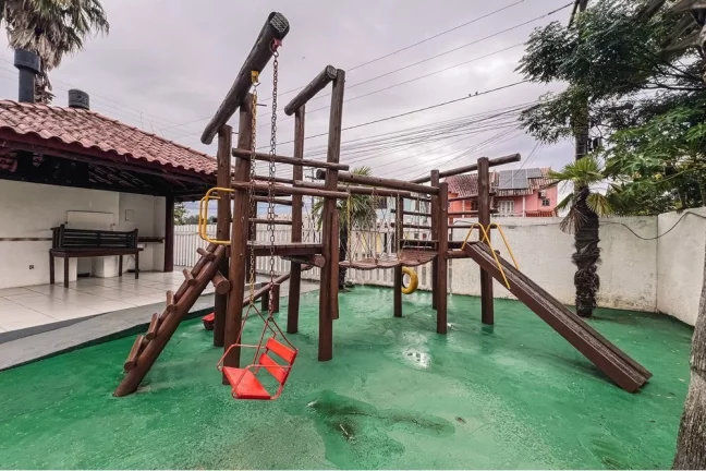 Imagem Casa em Condomínio para venda no bairro Olaria em Canoas