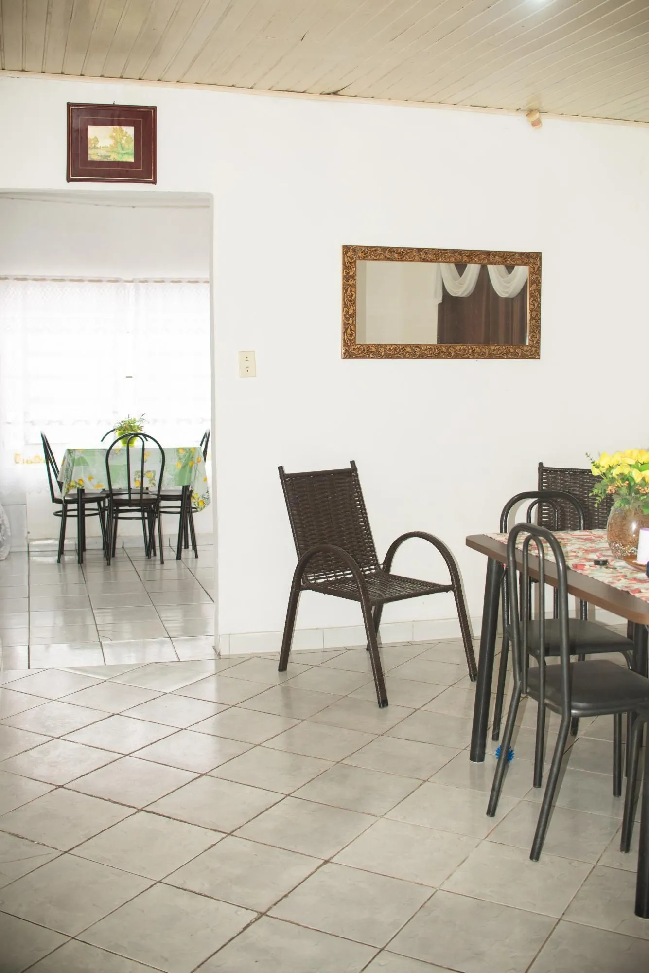 Imagem Casa de três dormitóros a venda