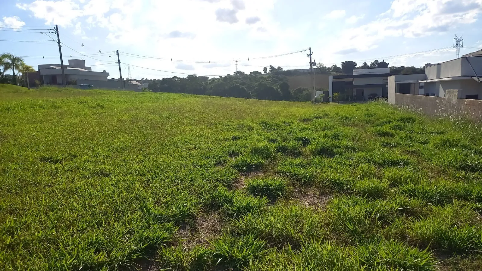 Imagem Terreno de 1000M² no Condomínio Fazenda Alta Vista, nas Proximidades da UFSCar