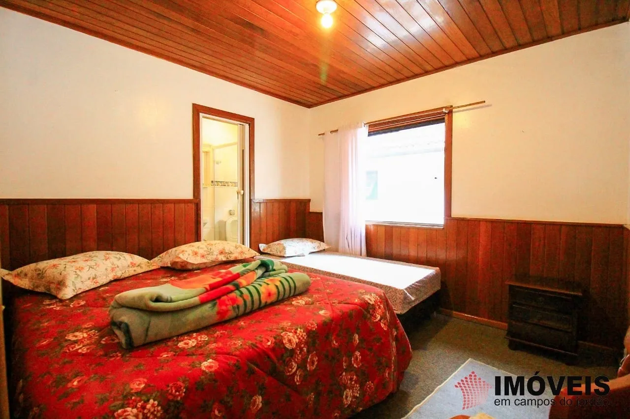 Imagem Comercial à venda 14 Quartos, 14 Suites, 5 Vagas, 380M², Vila Nova Suiça, Campos do Jordão - SP