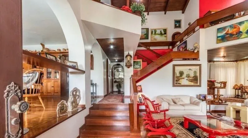 Imagem Casa para Venda - 456m², 3 dormitórios, sendo 2 suites, 2 vagas - Vila Assunção
