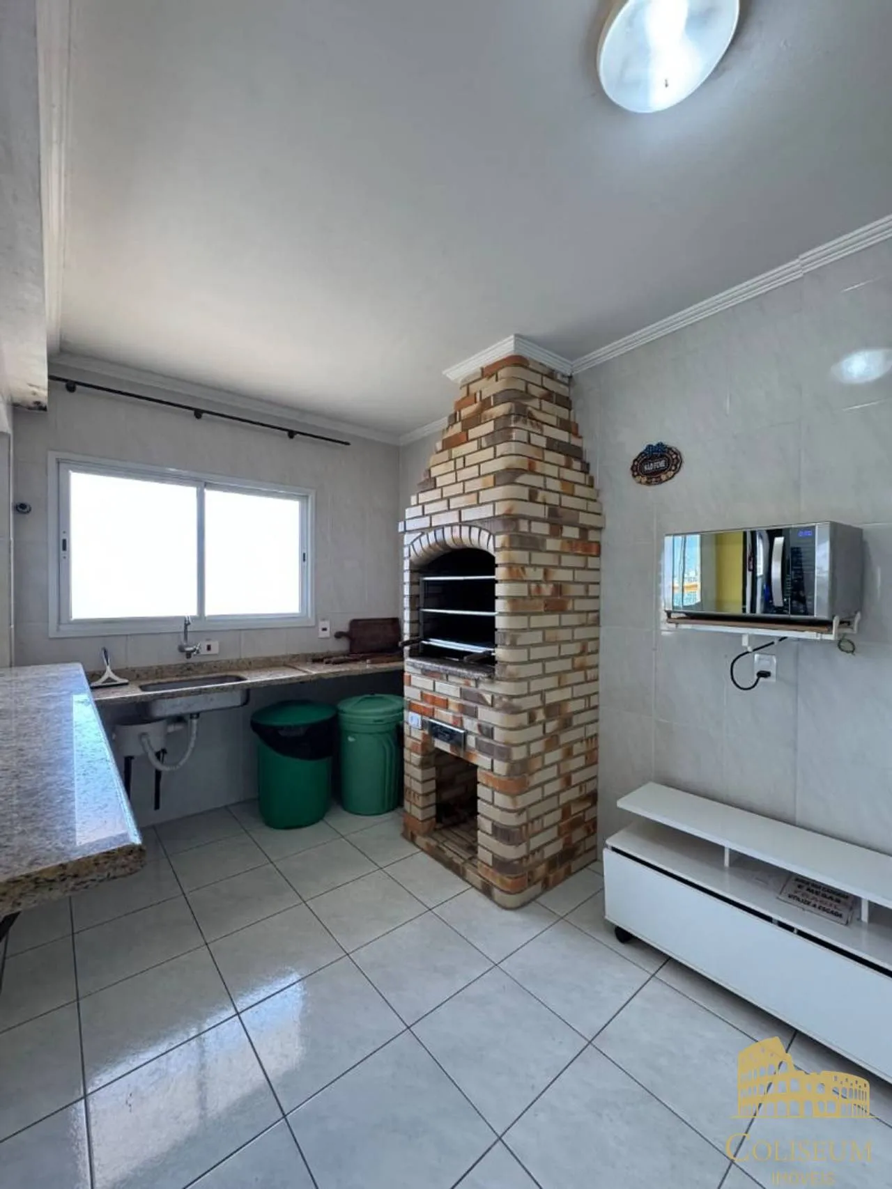 Imagem Apartamento 1 Dorm, Sala com Sacada, 1 vaga , Lazer - Guilhermina