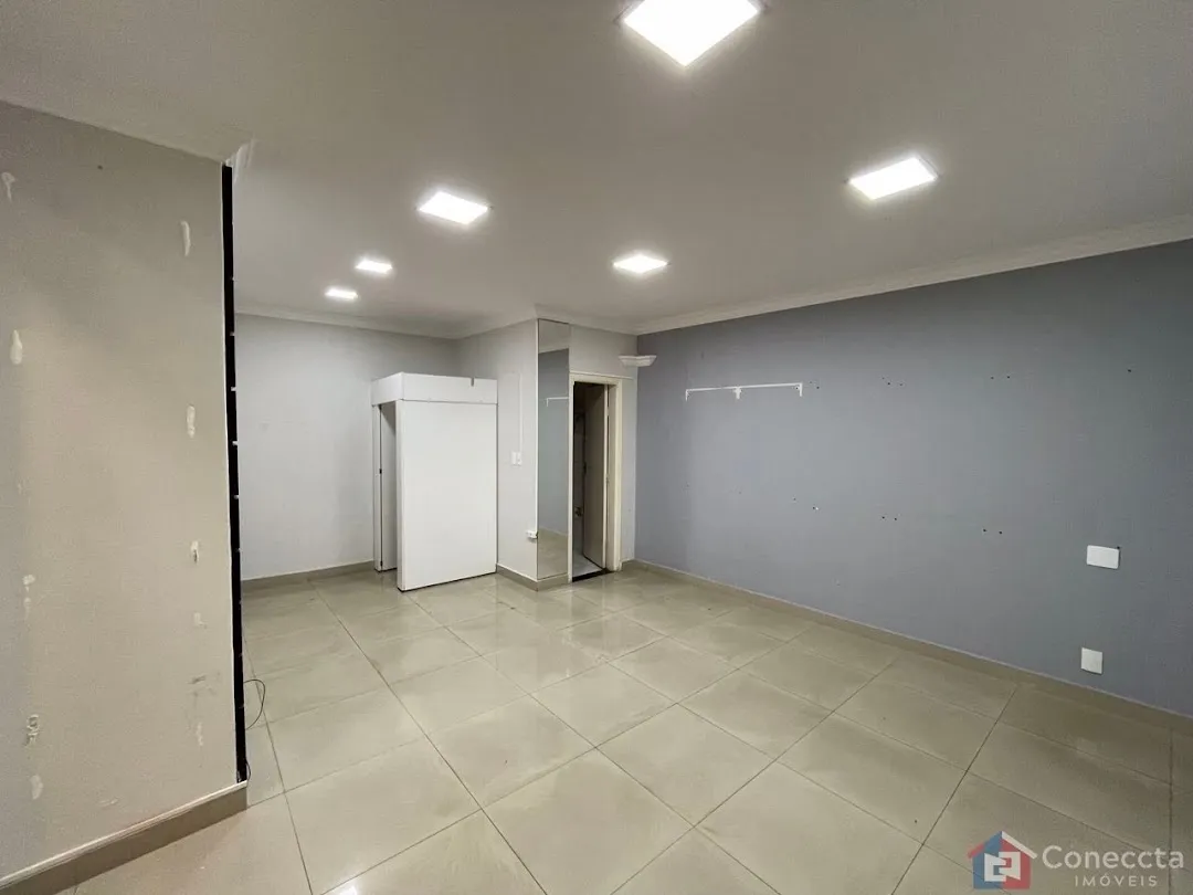 Imagem Loja Comercial à venda, Centro, Patos de Minas - LO0004.
