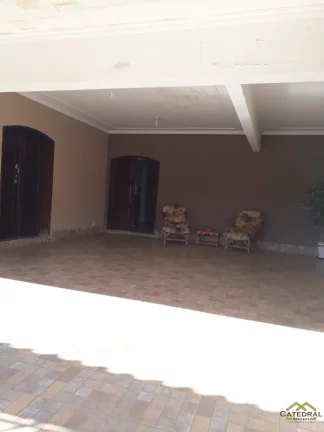 Imagem Sobrado à venda com 04 dormitórios e 04 vagas- Jardim Merci - Jundiaí/SP