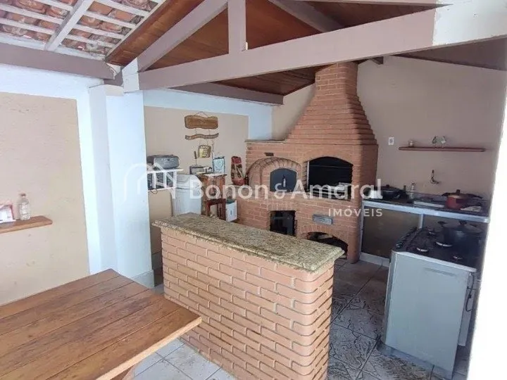 Imagem Casa com 3 Quartos à venda, 190m² - Taquaral
