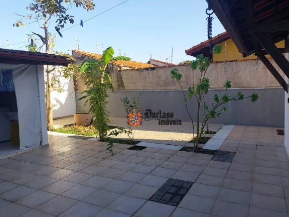 Imagem Sobrado com 3 dormitórios à venda, 178 m² por R$ 540.000,00 - Estância Balneária Belmira Novaes - Peruíbe/SP