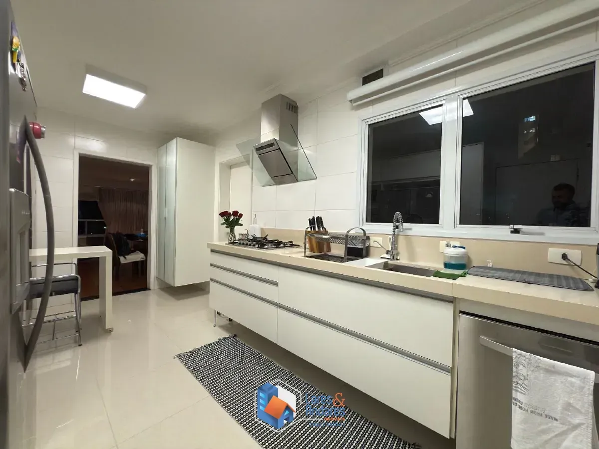 Imagem Apartamento para venda em Campo Belo com 3 quartos, sendo 3 suítes, 162m²