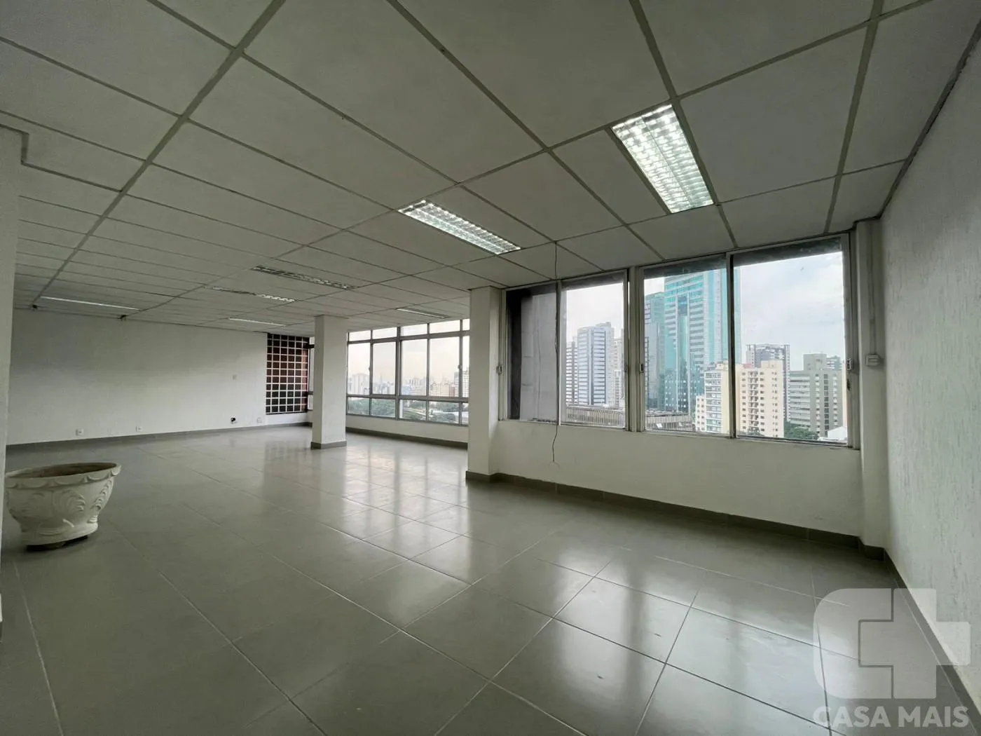 Imagem Sala Comercial para Locação em São Paulo / SP no bairro Vila Madalena