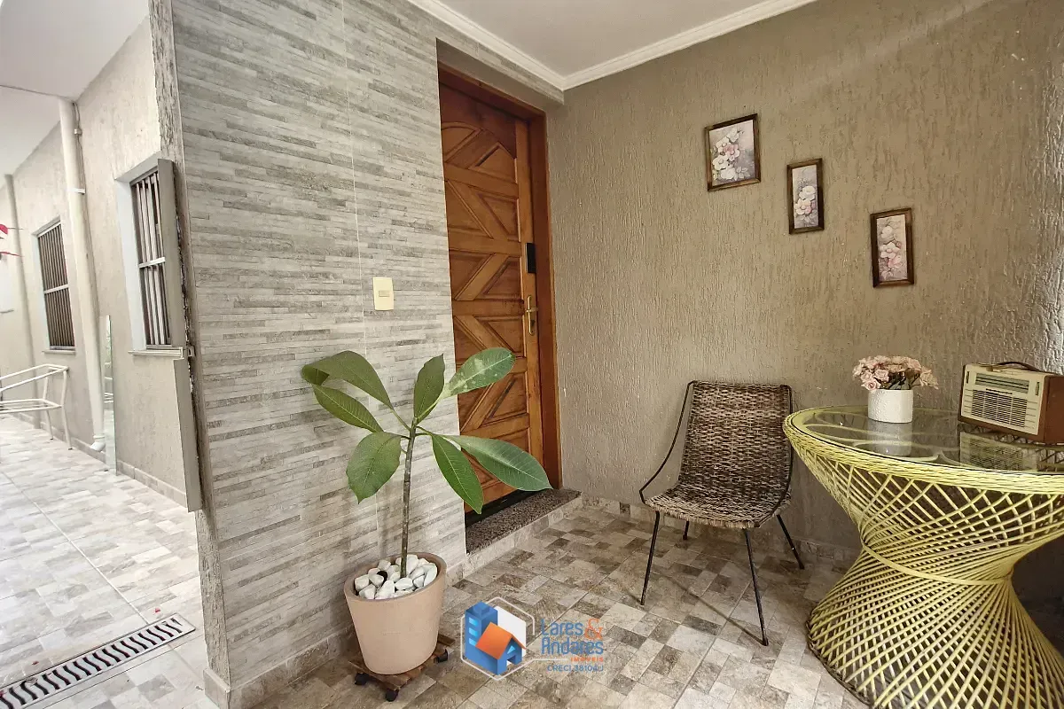 Imagem Casa para venda em Jardim Franca com 2 quartos, sendo 1 suíte, 105m²