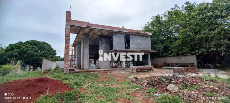 Imagem Terreno com Sobrado em construção