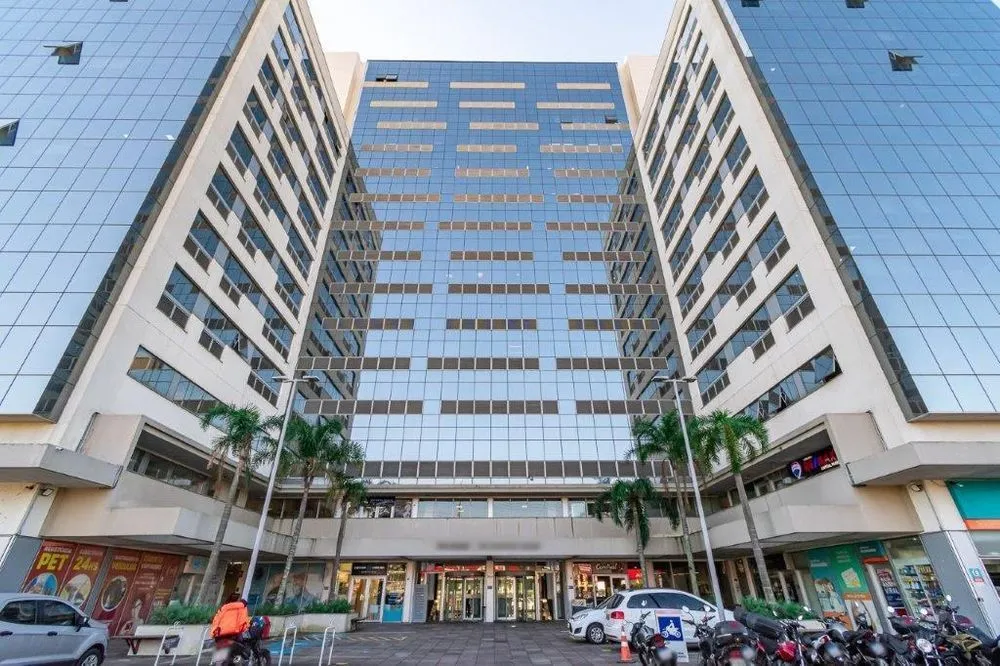 Imagem MÁFFER IMÓVEIS ALUGA - CONJUNTO COMERCIAL com 105,7m² Av. Ipiranga - Rossi Business Park | Porto Alegre/RS