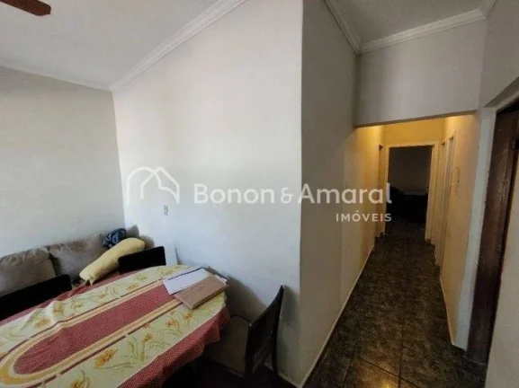 Imagem Ótima casa térrea à venda próximo do Swiss Park em Campinas
Casa com um maravilhoso quintal, sal...