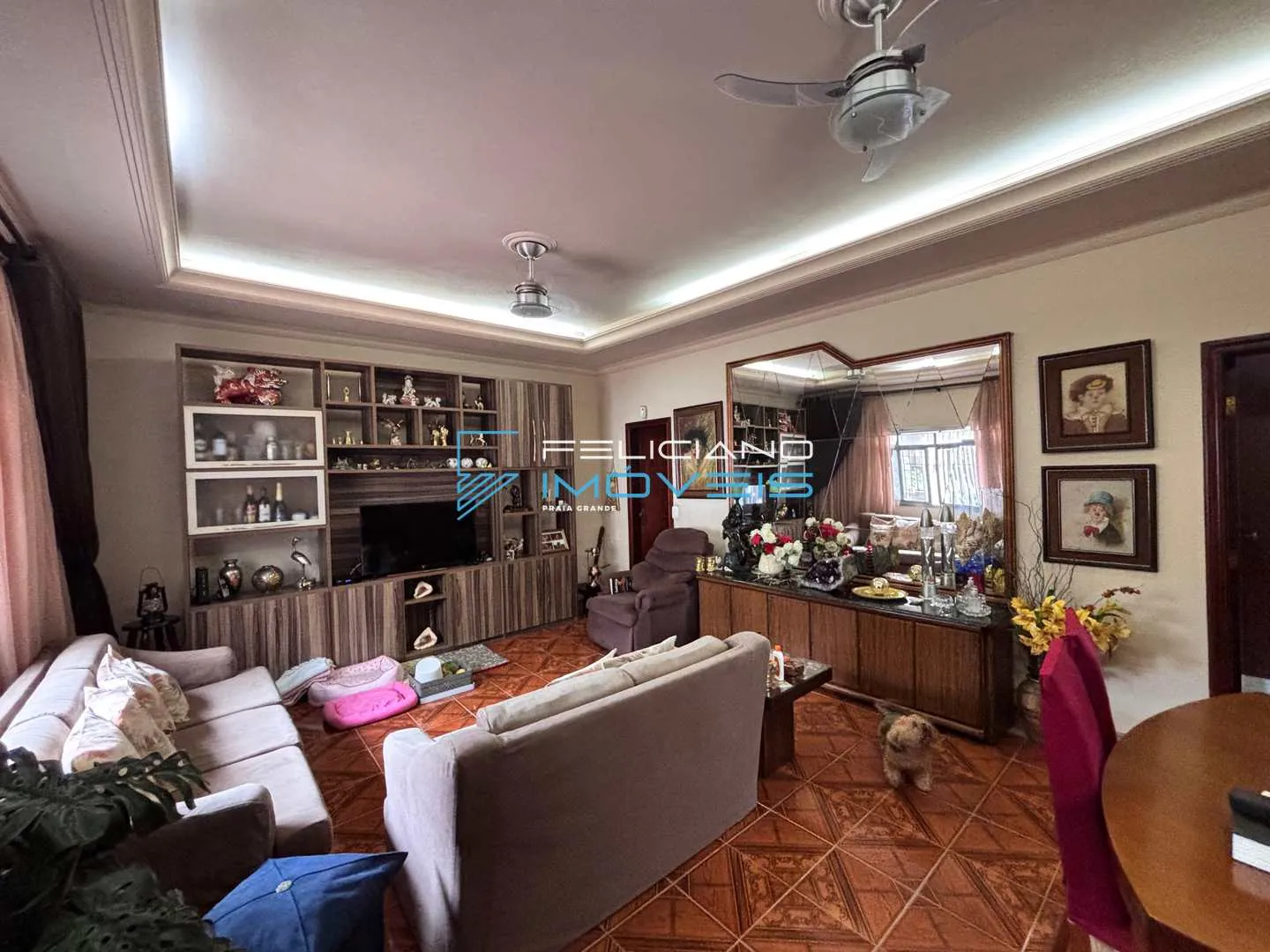 Imagem Casa com 5 quartos, Aviação, Praia Grande - R$ 1.2 mi, Cod: 5603