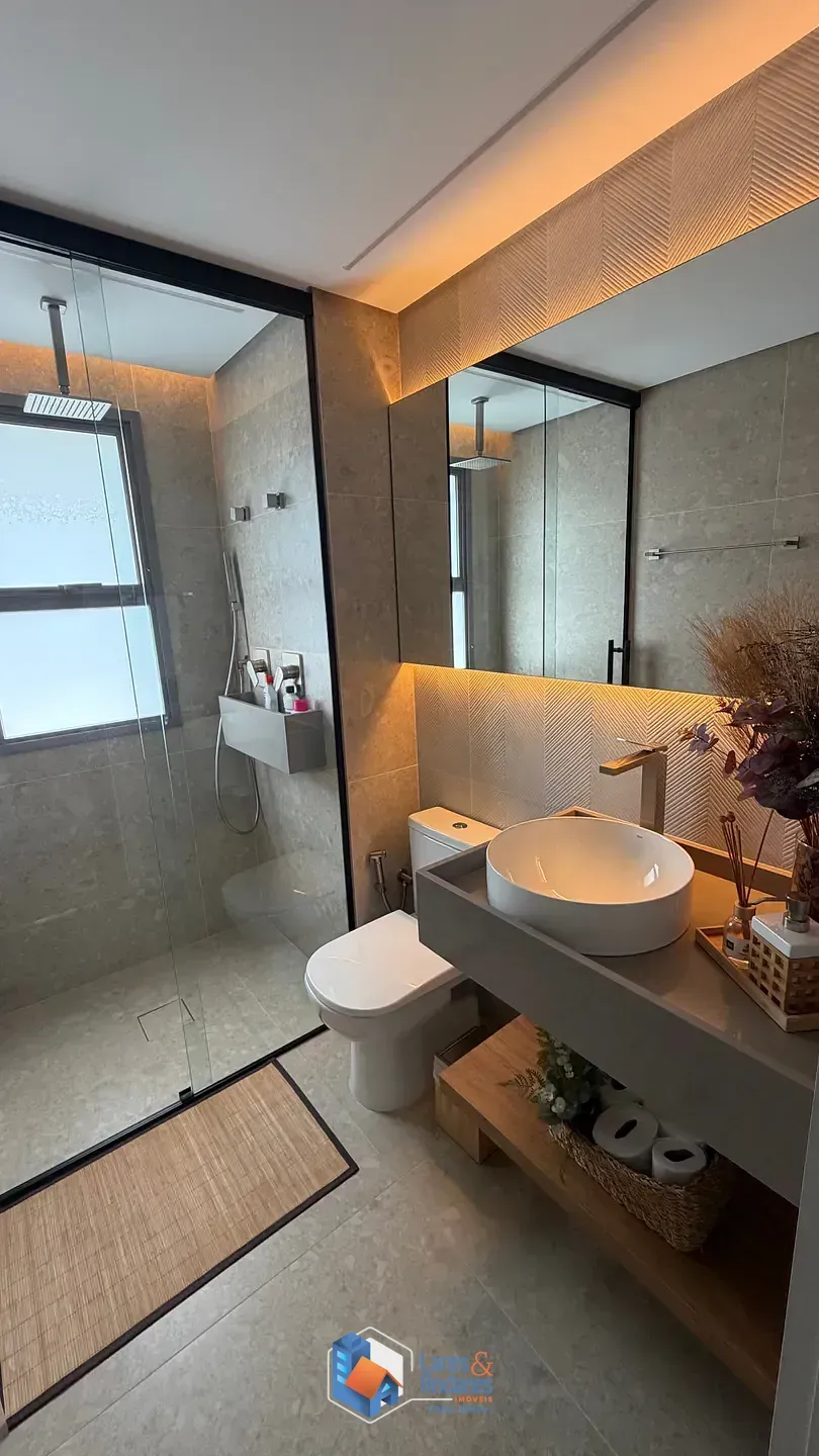 Imagem Apartamento para venda em Moema com 3 quartos, sendo 3 suítes, 160m²