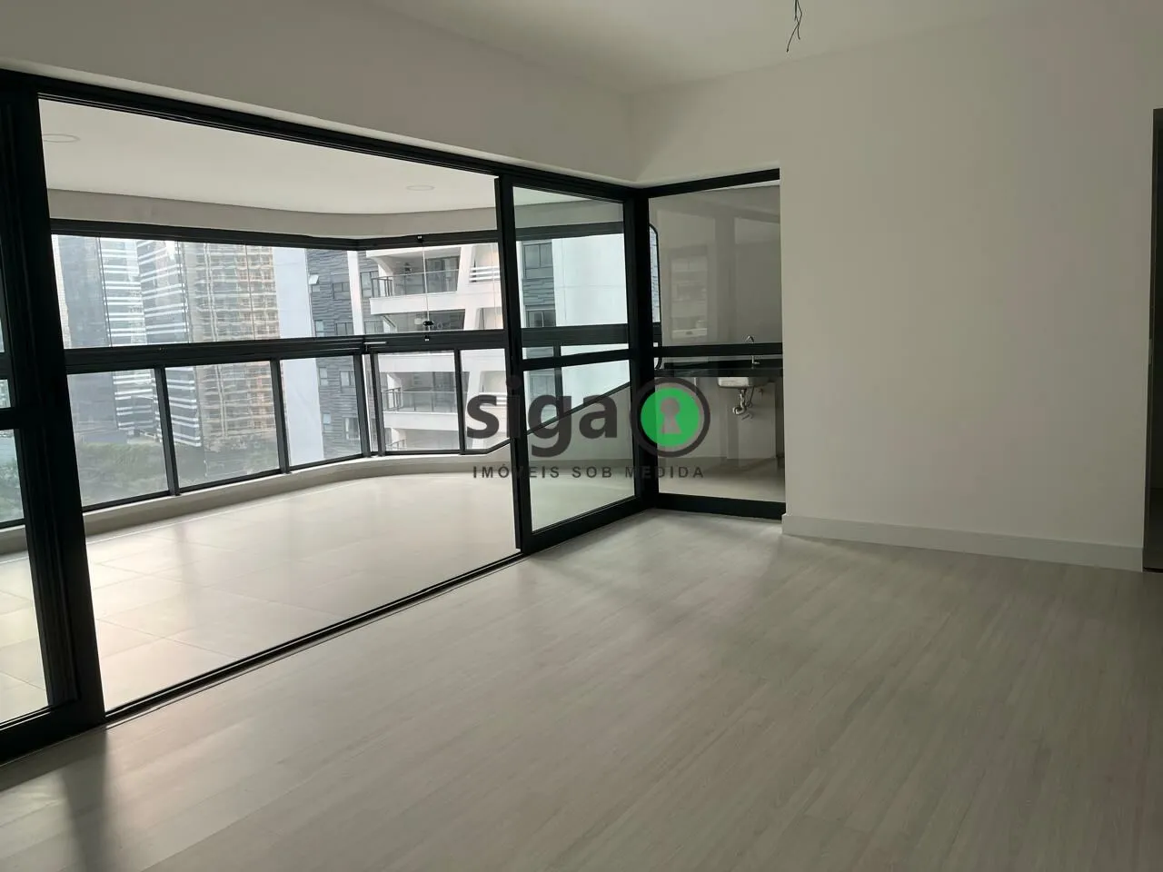 Imagem EZ PQ DA CIDADE Apto de 162m² com 3 Dorm. 3 suítes, 3 Vagas