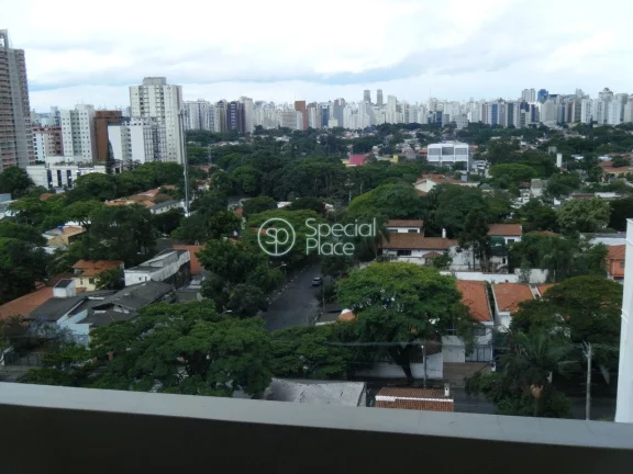 Imagem Apartamento Espaçoso, Iluminado, Mobiliado e Totalmente reformado, com itens de alto padrão. Ampla...