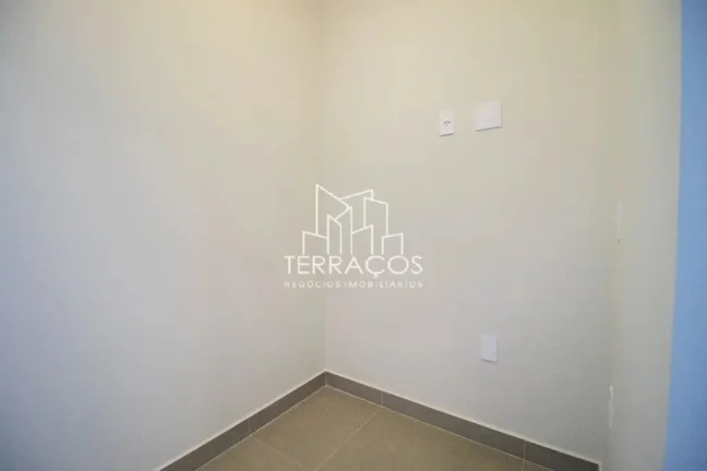 Imagem CASA EM CONDOMÍNIO BELLA VITTÁ - 3 DORMITÓRIOS/SUÍTE E CLOSET - NOVA - PISCINA - JUNDIAÍ