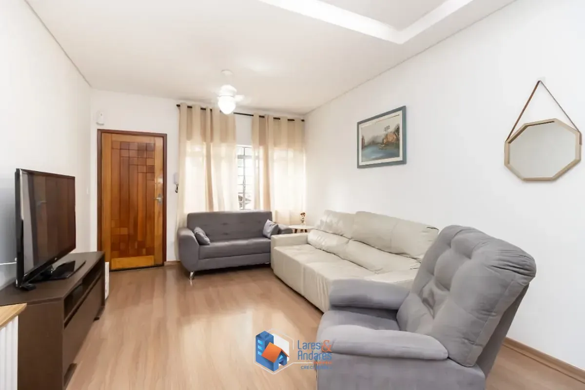 Imagem Sobrado para venda em Vila do Encontro com 5 quartos, sendo 1 suíte, 288m²