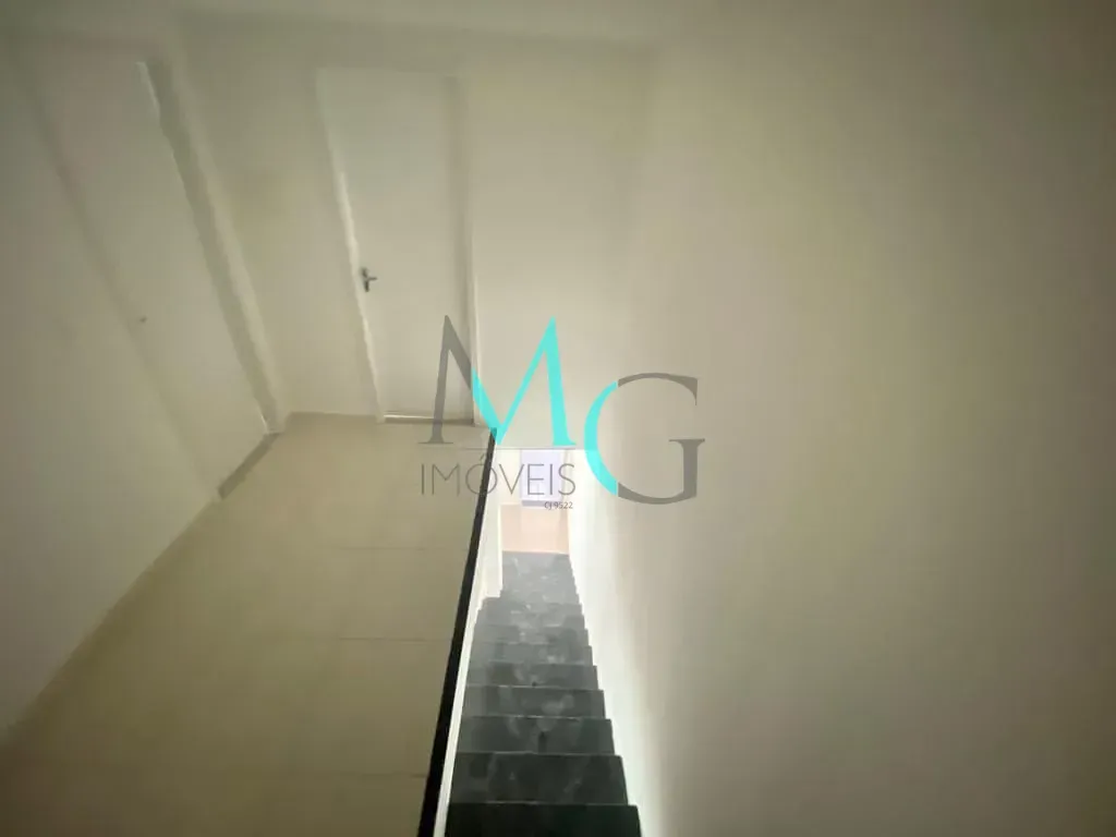 Imagem Casa duplex novíssima na Praia da Brisa (Guaratiba-RJ) + terreno imenso somente por R$ 285 mil