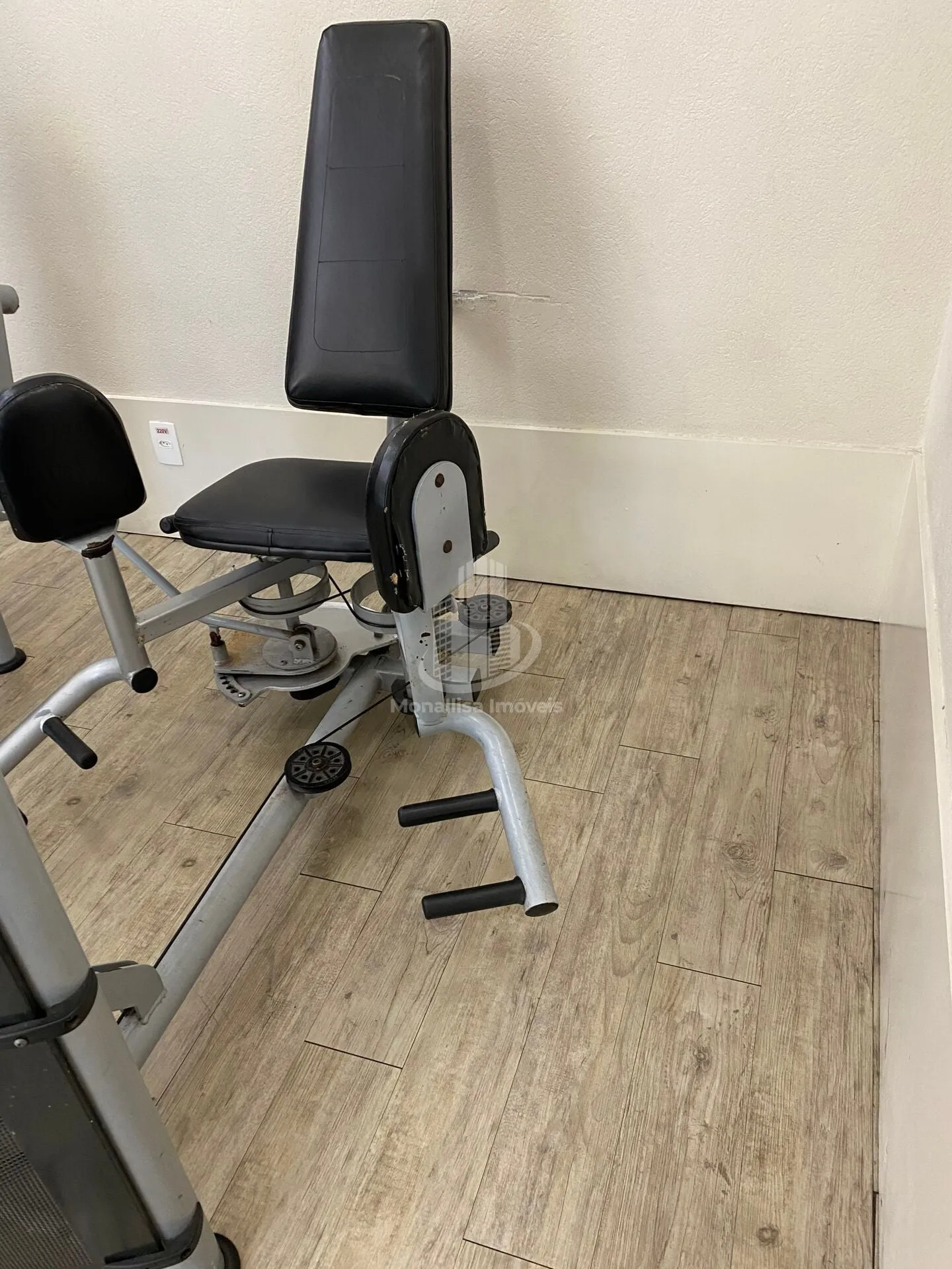 Imagem Sala comercial mobiliada com vaga na Barra da Tijuca
