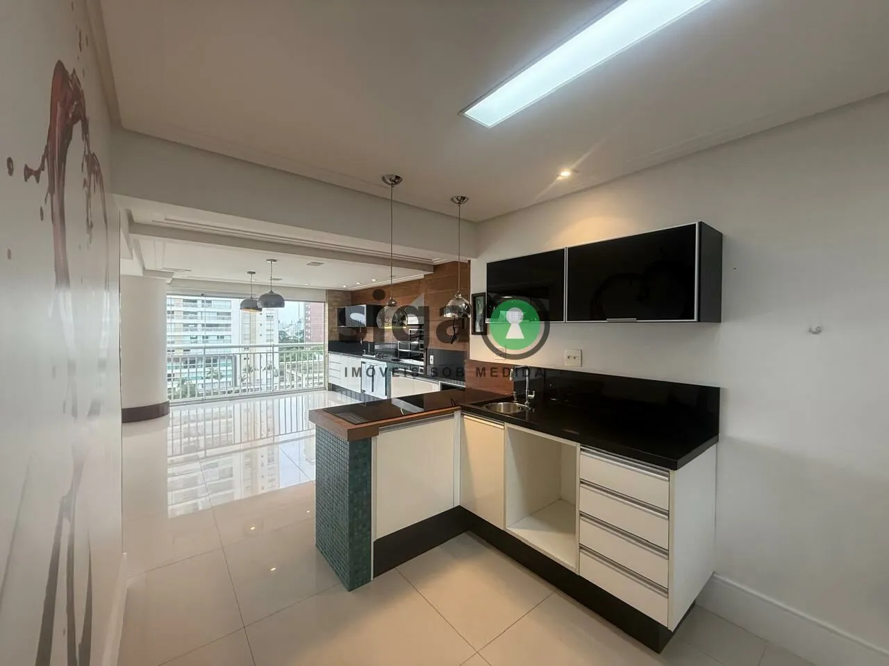 Imagem EXCLUSIVIDADE E CONFORTO EM 242M² ? CONDOMÍNIO PRAÇA DAS ÁGUAS