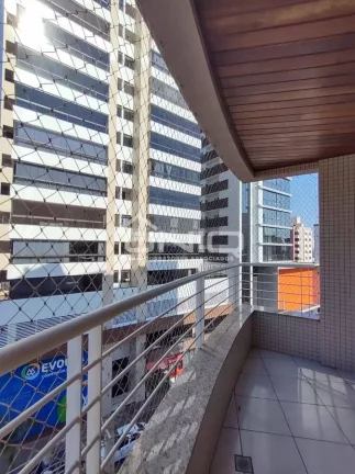 Imagem Apartamento Suíte + 02 - Quartos Ed Varaschin - Centro