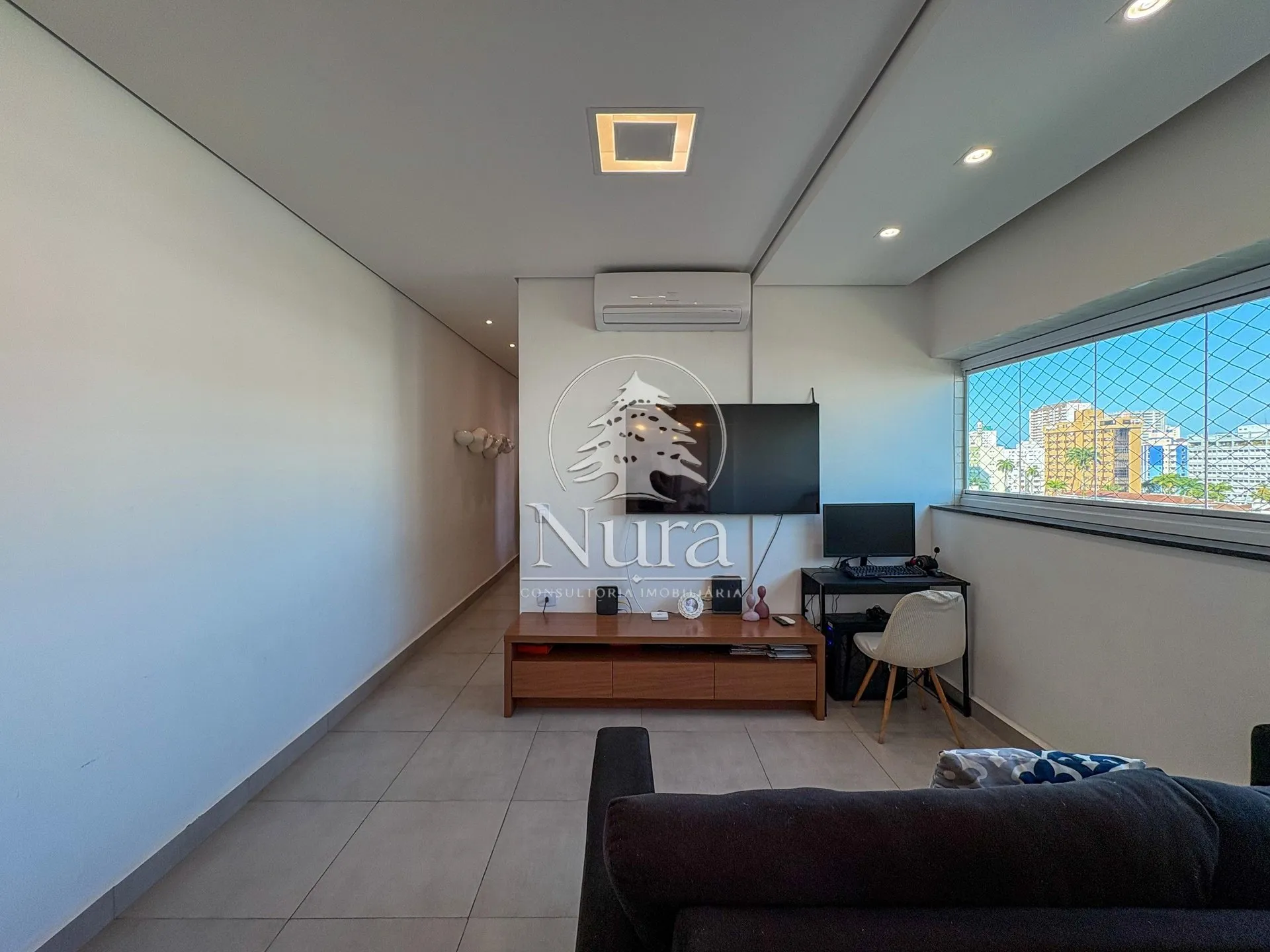 Imagem Apartamento de 2 quartos, 72m² no bairro Campo Grande, em Santos