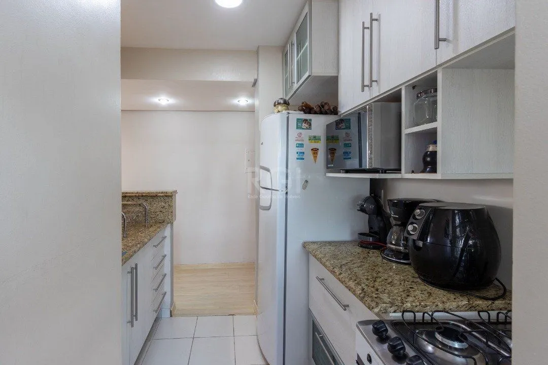 Imagem Apartamento para Venda - 62m², 3 dormitórios, 1 vaga - Nonoai