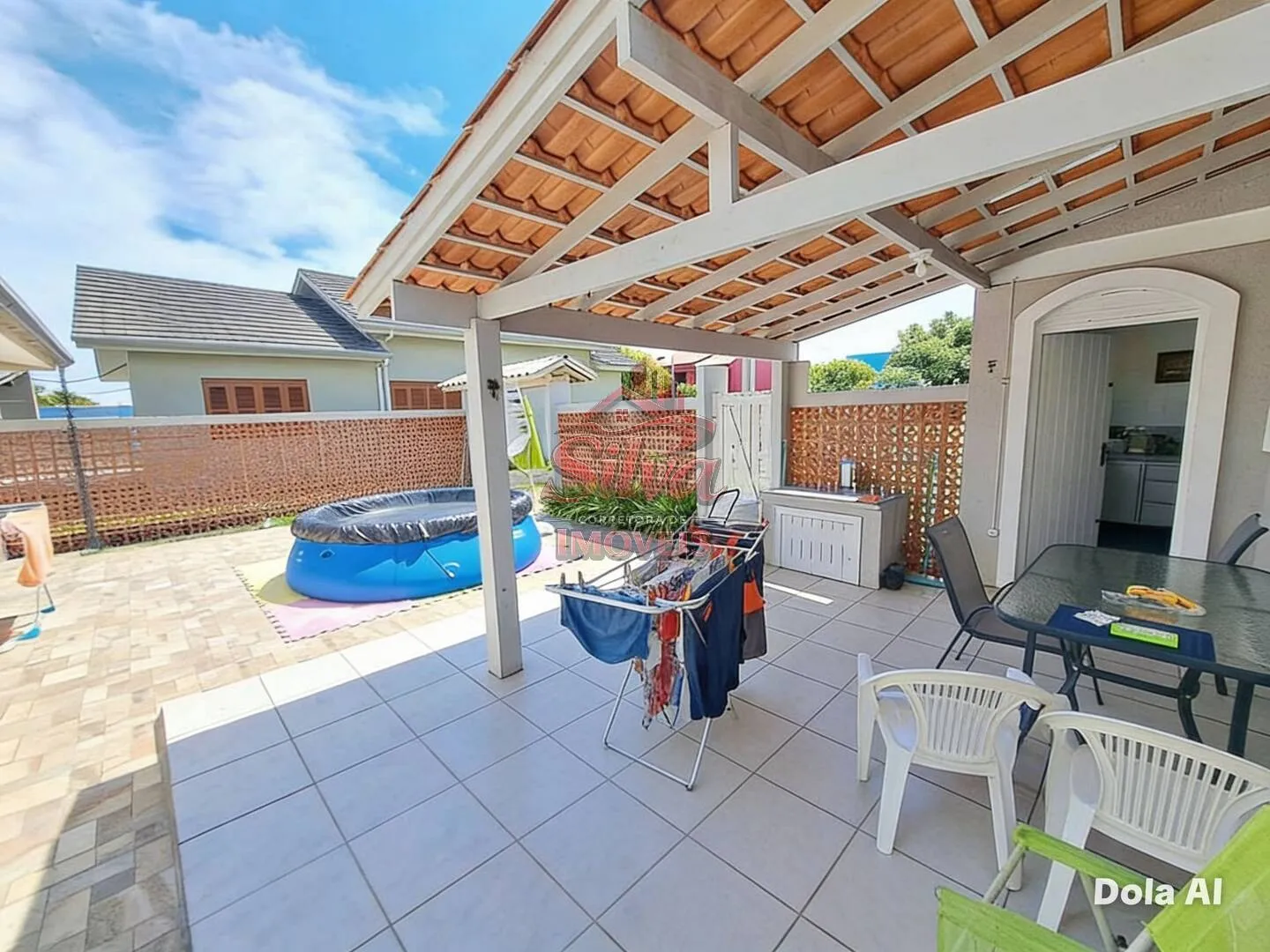 Imagem C793 | Casa de esquina à venda a 400m do mar no Mariluz
