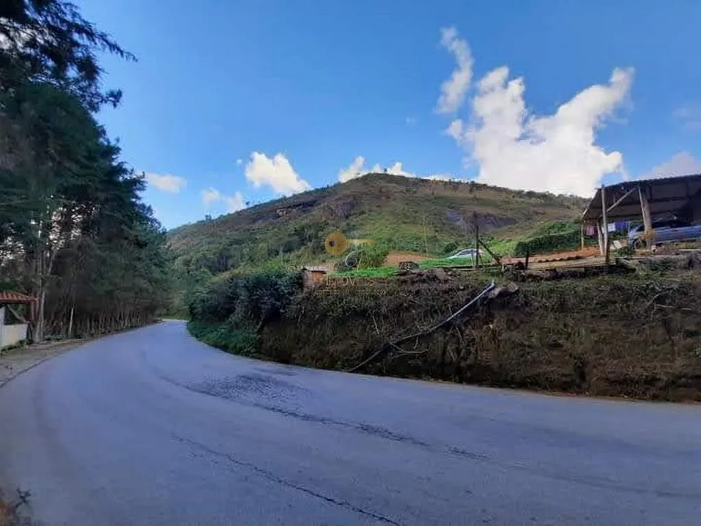 Imagem Terreno para Venda em Nova Friburgo / RJ no bairro Centro