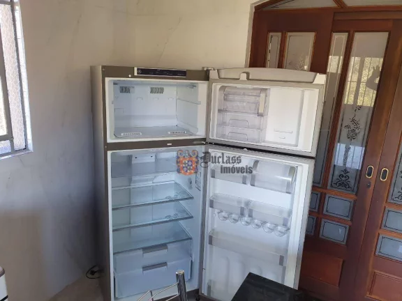 Imagem Chácara com 4 dormitórios à venda, 1300 m² por R$ 950.000 - Rio Acima - Mairiporã/São Paulo