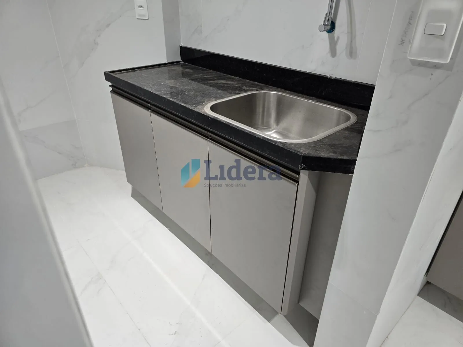 Imagem Apto Alto Padrão - 80m² - 3 quartos - 1 suite - Móveis projetados - em Manaíra, João Pessoa/PB