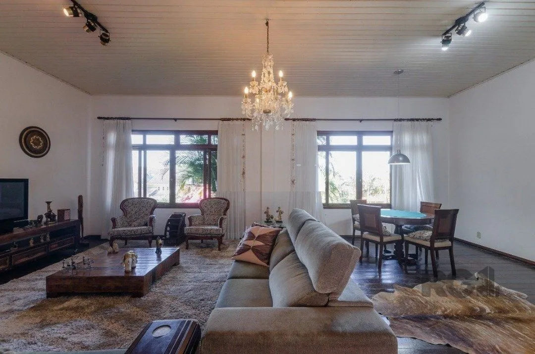 Imagem Casa de Condomínio em Cavalhada