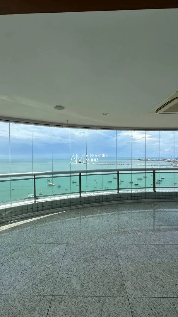 Imagem Apartamento na Beira Mar de Fortaleza - Condomínio Mucuripe Plaza