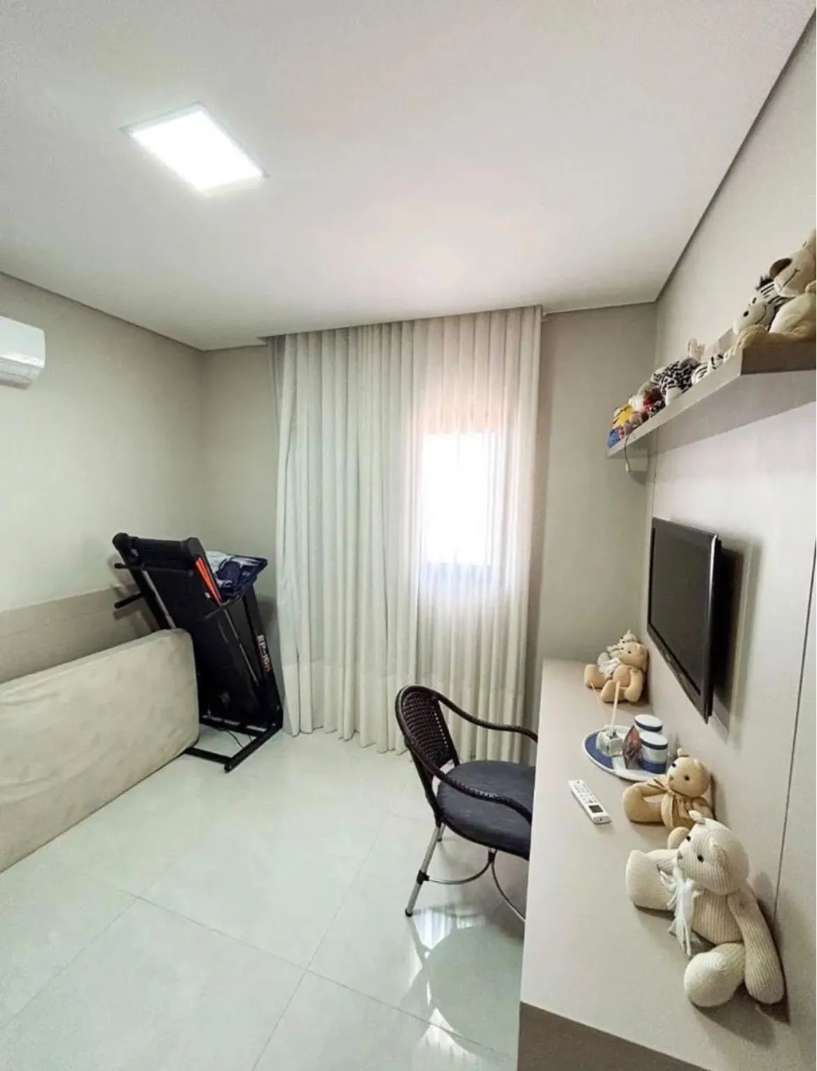 Imagem CASA 2 QUARTOS, 2 SUÍTES, 5 BANHEIROS, CONDOMÍNIO BELVEDERE II