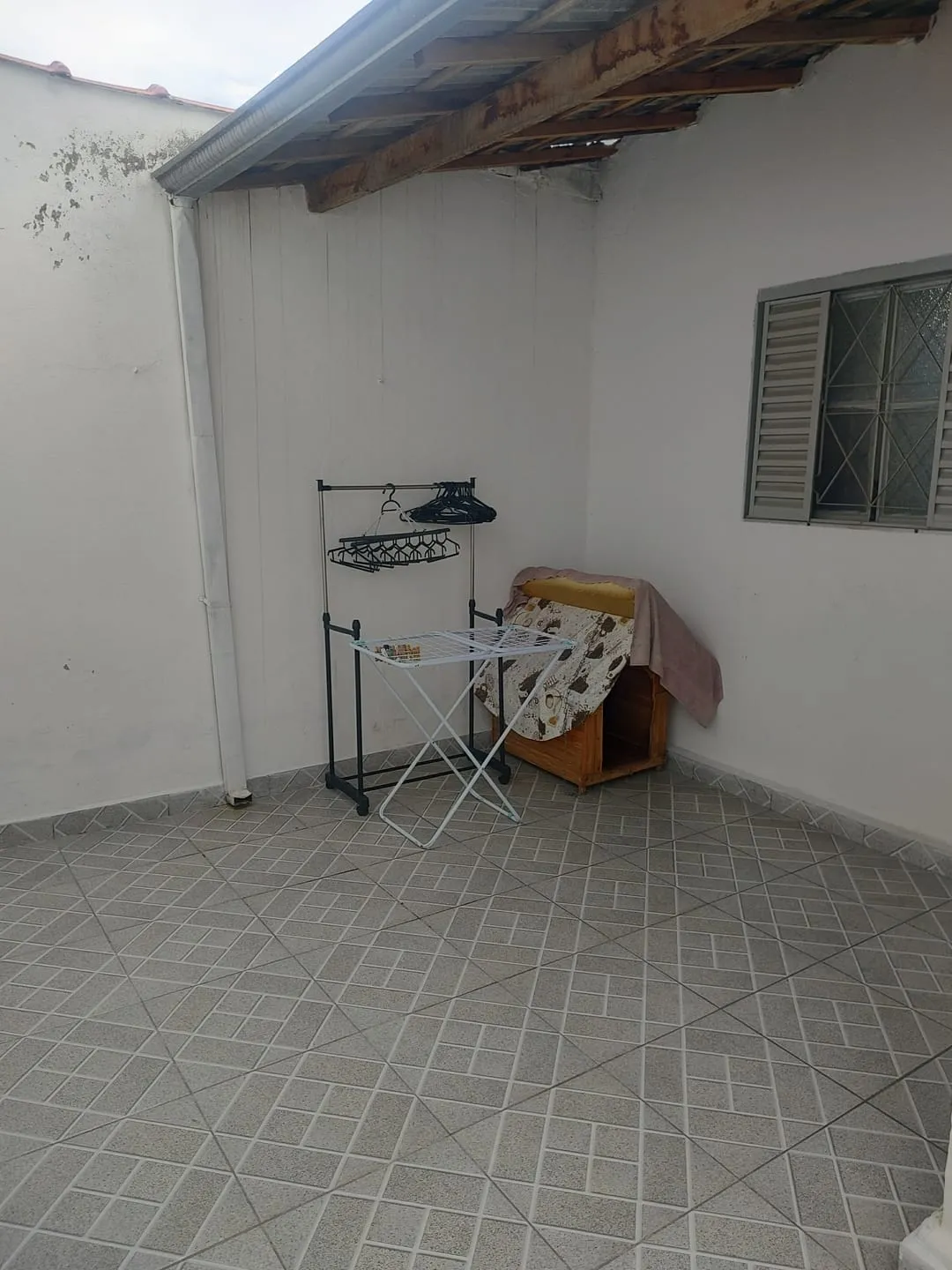 Imagem Casa à venda 2 Quartos, 1 Vaga, 150M², Jardim Gurilândia, Taubaté - SP