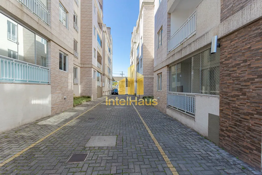 Imagem Apartamento semi-mobiliado no bairro Uberaba, em Curitiba, ideal para quem busca conforto, praticida...