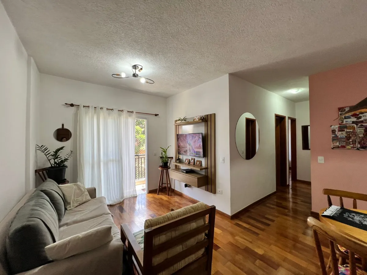 Foto do imóvel Apartamento para venda em Vila Galvão com 3 quartos, sendo 1 suíte, 70m2