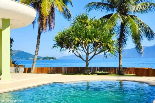 Foto do imóvel Casa em Condomínio para Venda em Angra dos Reis / RJ