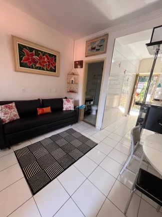 Imagem LOFT CHARMOSO - 300 mts da Praia da Enseada
