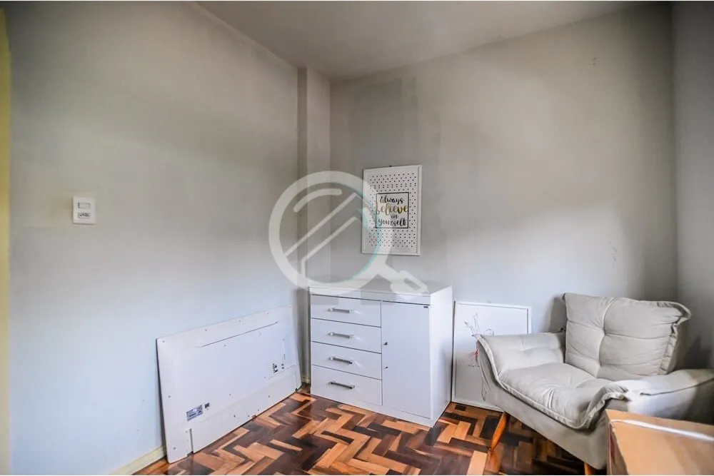 Imagem Este apartamento reformado e mobiliado com 2 quartos, está pronto e mobiliado para se tornar seu no...
