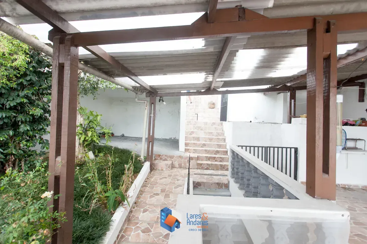 Imagem Sobrado para venda em Vila Pereira Cerca com 3 quartos, sendo 1 suíte, 150m²