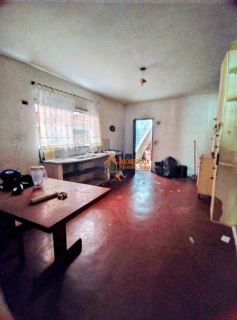 Imagem Sobrado à venda, 252 m² por R$ 397.499,00 - Jardim Adriana - Guarulhos/SP