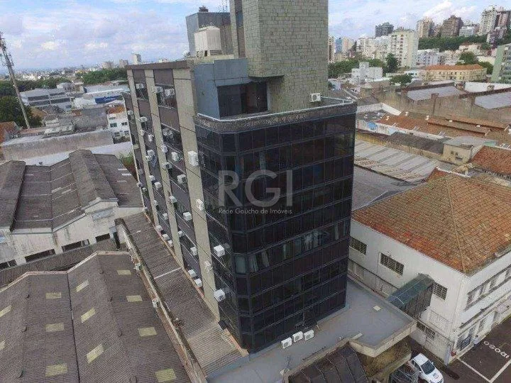 Prédio Comercial em Floresta