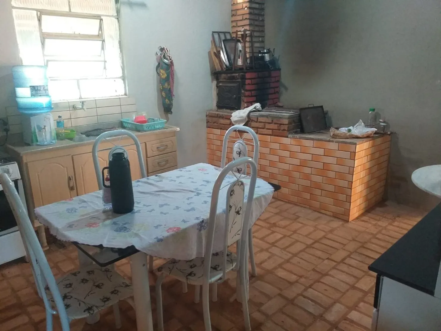 Imagem Chácara à venda 3 Quartos, 1 Suite, 10 Vagas, 2000M², Goiabal, Pindamonhangaba - SP