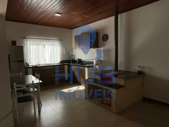 Imagem Chácara com 940m² com casa de 2 dormitórios e 3 vagas - Bairro Sertão do Trombudo/SC