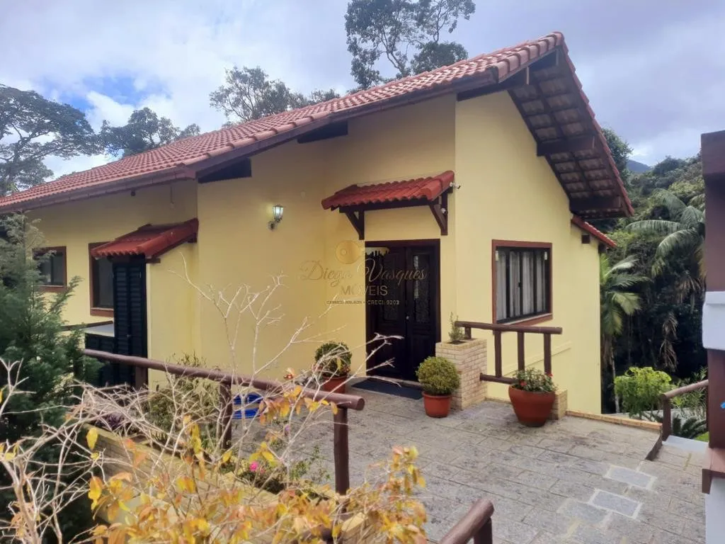 Imagem Casa em Condomínio para Venda em Teresópolis / RJ no bairro Carlos Guinle