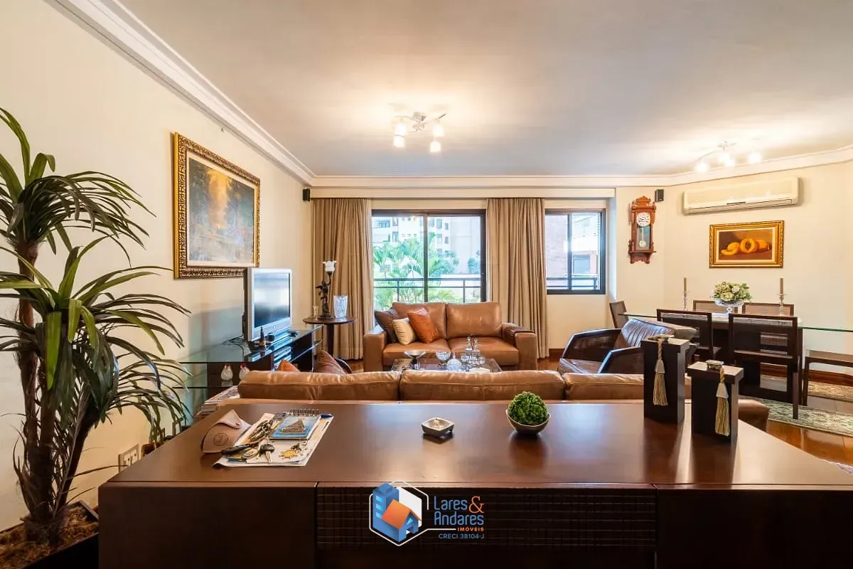 Imagem Apartamento para venda em Moema com 3 quartos, sendo 1 suíte, 120m²