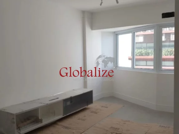 Imagem Apartamento à venda com 110m², 2 quartos, 1 banheiro, vista mar, 1 vaga por R$700.000,00 no Boqueirão em Santos