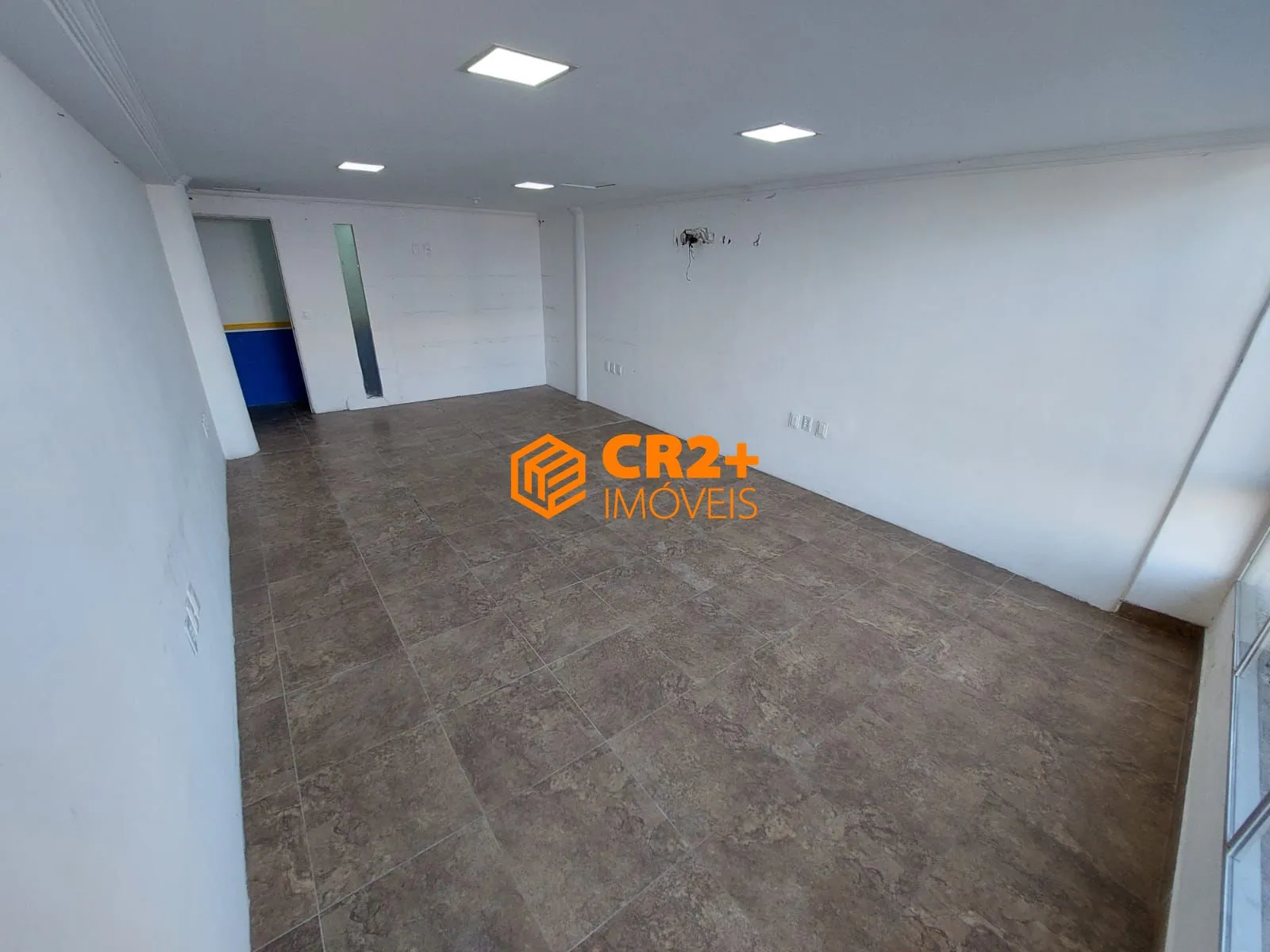 Imagem Vendo Sala Comercial no Empresarial Domar com vista linda do Recife!